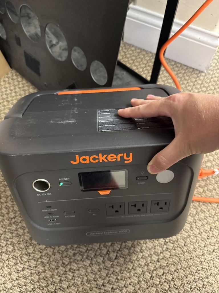 Jackery Explorer 1000 v2 Portable Power Station
